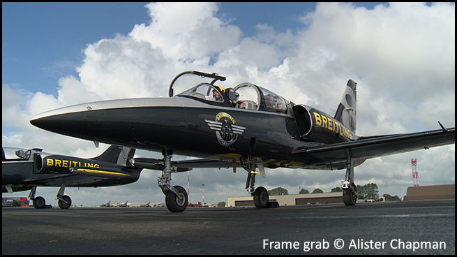 Aircraft-Frame-Grab